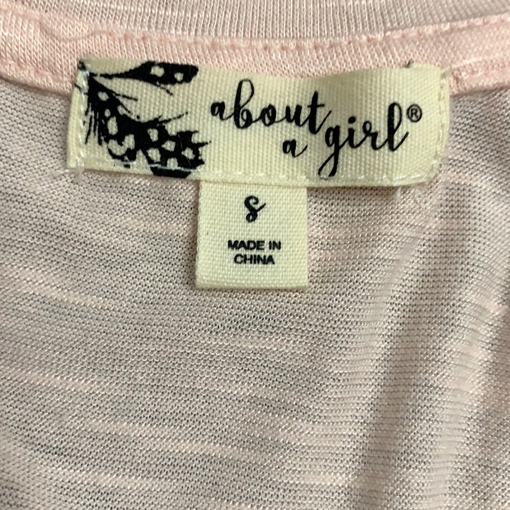 About A Girl light pink top - Picture 11 of 14